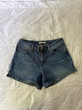 Levi's A-Line Shorts